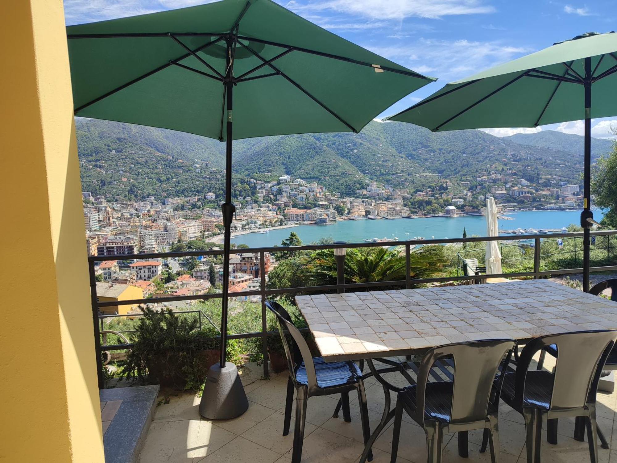 Finestra Sul Golfo Lägenhet Rapallo Exteriör bild